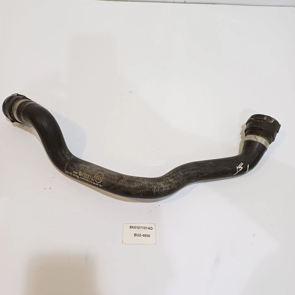 Manguera de refrigerante radiador superior Audi A4 2013-2016 8K0121101AD Foto 2 de 4