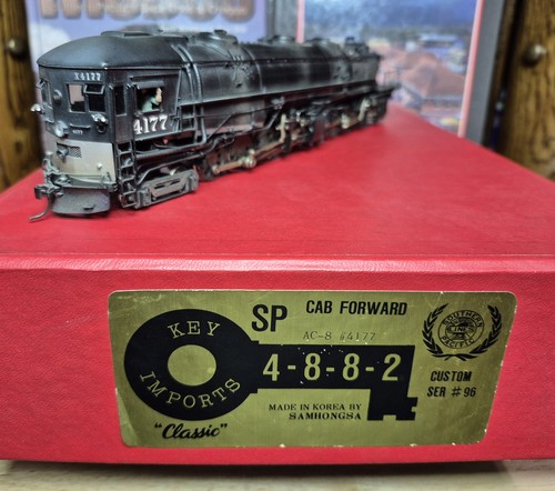 HO Messing Schlüssel SP/Southern Pacific AC-8 Fahrerhaus vorwärts 4-8-8-2 #4177. | Zustand: Used