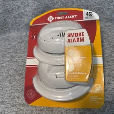 Set Of 2 First Alert Hardwired Smoke Alarm W/ 10 Yr Battery Backup - White...