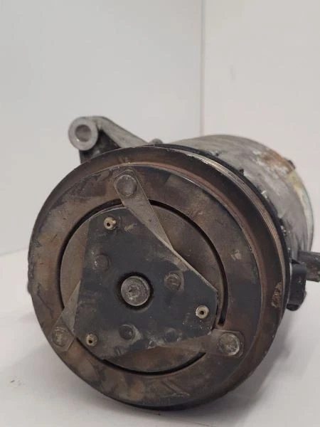 Compresor de aire acondicionado Buick Allure 2005-2009 3,8 L 89019336 05-09 Foto 4 de 4