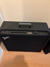 Ampli guitare Fender MUSTANG GT200 avec housse et pédale