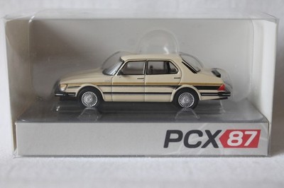 PCX87: 871139 Saab 900 Limousine Sonderfarbe beige/Dekor 1981