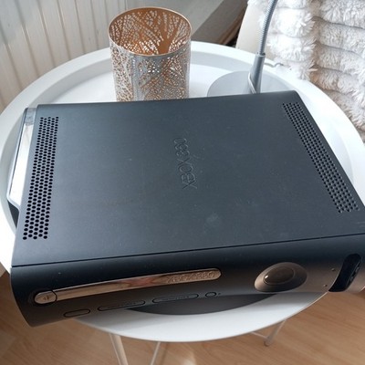 Microsoft Xbox 360 elite, 120GB HDD, Schwarz 2Kontroller , 