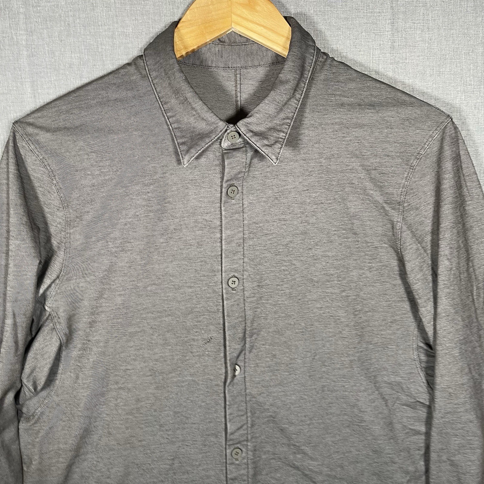 Lululemon Commission Performance Button Down Shir… - image 2