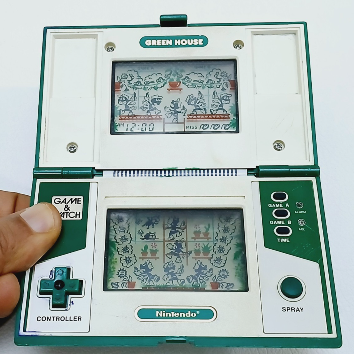 Nintendo Game and Watch Multi Screen GREEN HOUSE GH-54 Handheld