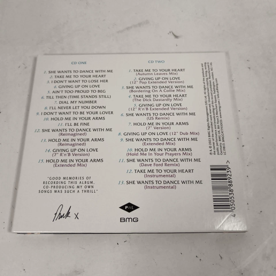 2x Rick Astley CDs Hold Me In Your Arms 1996 And Whenever You Need Somebody 2010 Foto 3 de 4