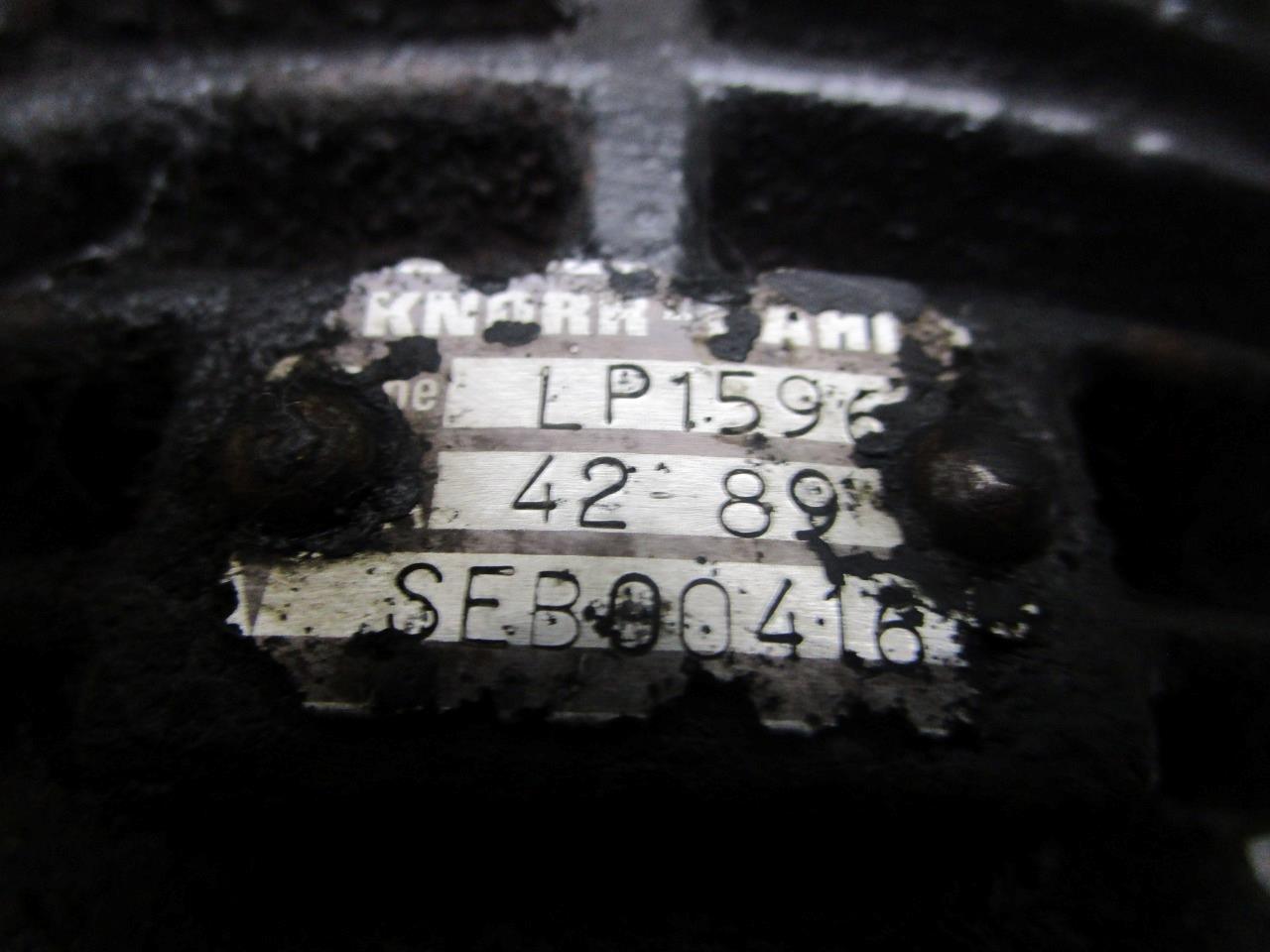 OEM Mack Renault Diesel Engine Knorr Air Brake Compressor SEB00416  