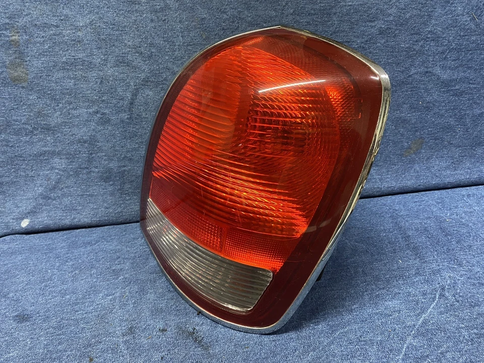 Luz trasera derecha Hyundai XG300 XG350 2001 2002 2003 Foto 2 de 4