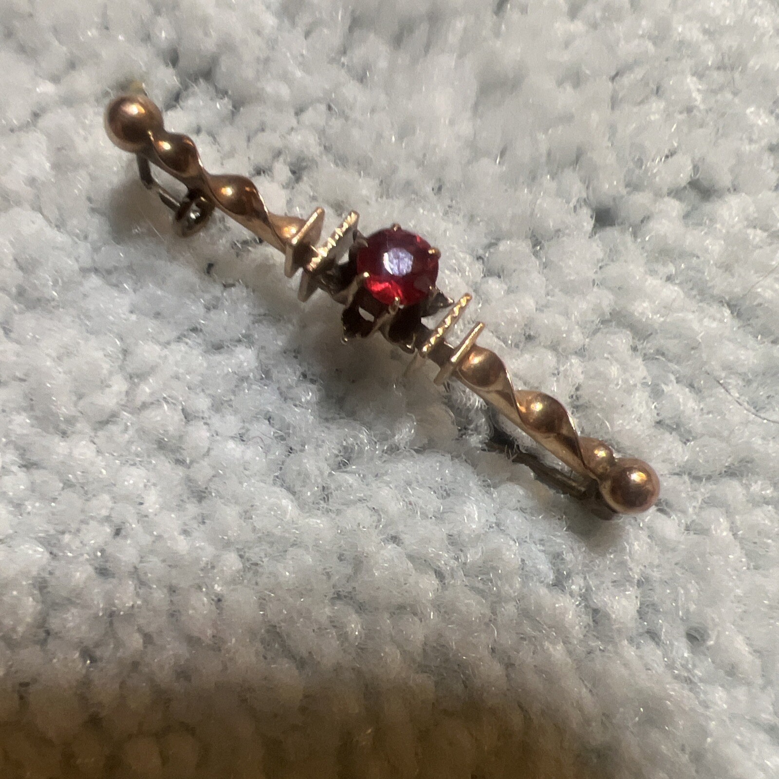 Antique Solid 14kt Gold & Ruby Twisted Bar Pin - image 1