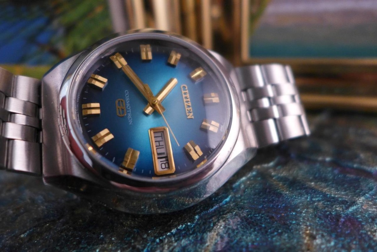 Sporty, Chunky, 37mm SS Citizen Men's Automatic with Day/Date 4