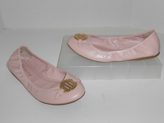 tommy hilfiger light pink shoes