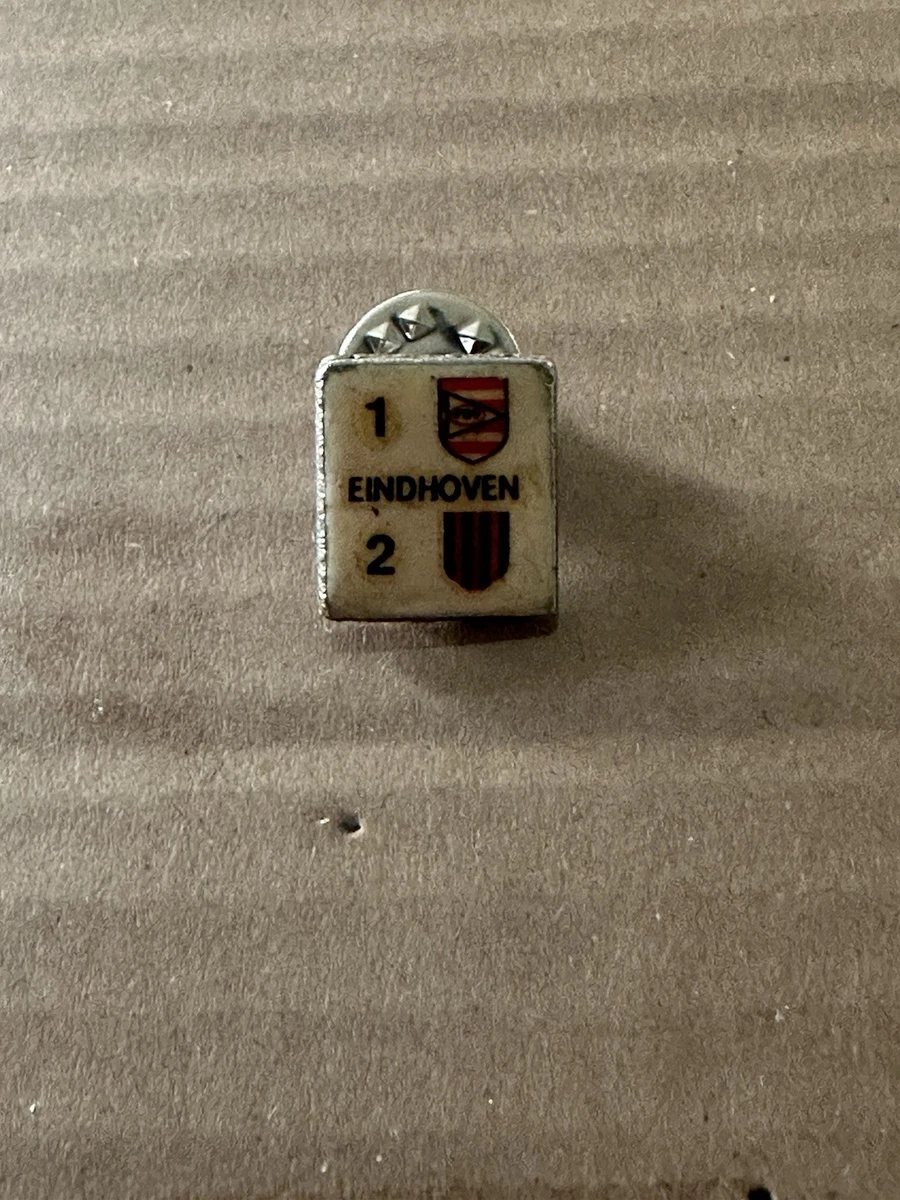 PIN’S LAPEL FOOT PEYRAGUDES VILLE Vintage broche collection rare ZAMAC