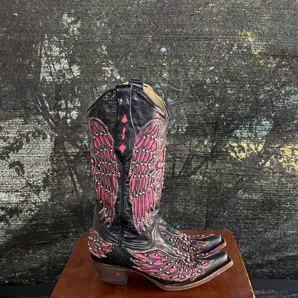 Corral Women’s Black Leather Cowboy Boots Sz 6 Pink Wing Cross Studs - Image 4 of 4