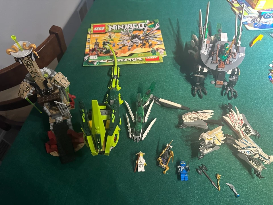 LEGO NINJAGO: Epic Dragon Battle (9450) - Caja + Manual, Sin serpientes, 4 piezas rotas Foto 2 de 4