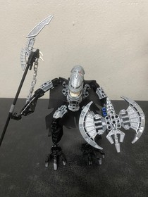 Lego Bionicle VEZON & KARDAS, 10204, 100% Complete, Mint, EXCELLENT!