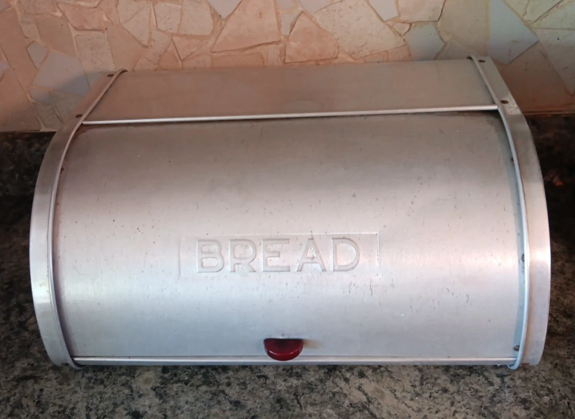 Vintage Kromex Aluminum BREAD BOX BAKELITE Knob Handle Roll Up