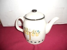 LEMON Tree CERAMIC TEAPOT