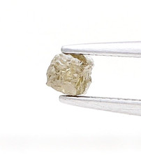 Cube natural loose rough diamond 0.28tcw raw yellowish gray color diamond