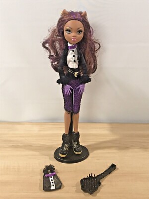 Monster High Clawdeen Wolf Sweet 1600 Birthday Doll Purse
