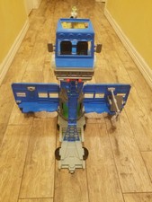 ben 10 rustbucket deluxe vehicle transforming playset