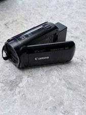Canon LEGRIA HF R806 Full HD Camcorder – Battery Included – Very Good Condition