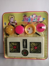GRANDE CUCINA IN BLISTER + 4 ACCESSORI ANNI '80