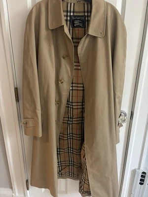 VTG Burberry Prorsum Khaki  Nova Check Men's Beige Trench Coat Size 40L