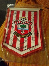Southampton Pennant Squad Signed Multi Signed (38)