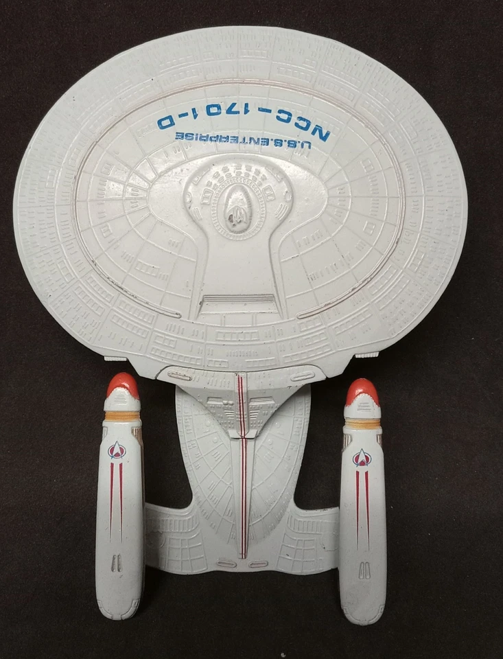 Star Trek:TNG Die-Cast USS ENTERPRISE-NCC-1701-D STARSHIP Galoob 1988. - Image 2 of 4