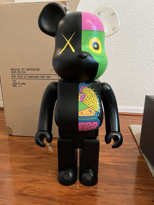 MEDICOM TOY - takeshito1984 KAWS 1000% s-l400.jpg
