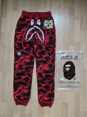 A Bathing Ape Herren Jogginghose Größe M rot World gone mad Hose Jogger 