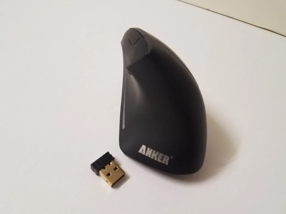 Anker 2.4G Wireless Vertical Ergonomic Optical Mouse w/ USB Receiver (TM137G) - Image 3 of 4