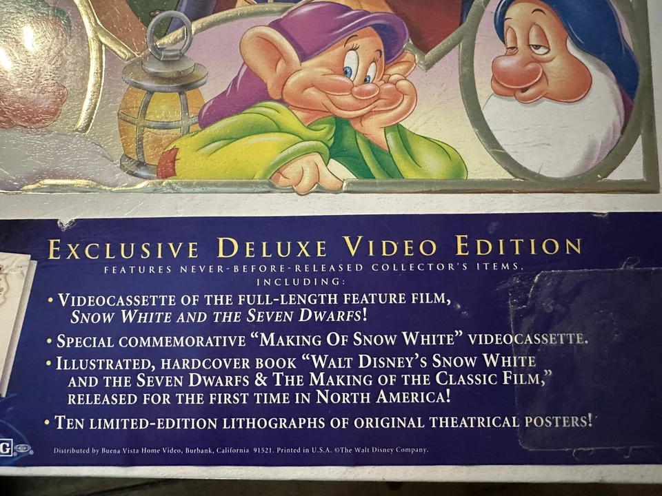 Disney Snow White & the Seven Dwarfs VHS Box Set, Ten Limited Lithographs - Image 2 of 4