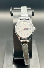 Womens Timex Classic Watch Mesh Bracelet Silver Tone New Battery Dainty Petite