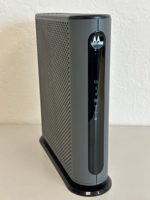 Motorola MG7700 24x8 DOCSIS 3.0 AC1900 Dual-Band Cable Modem WiFi Router