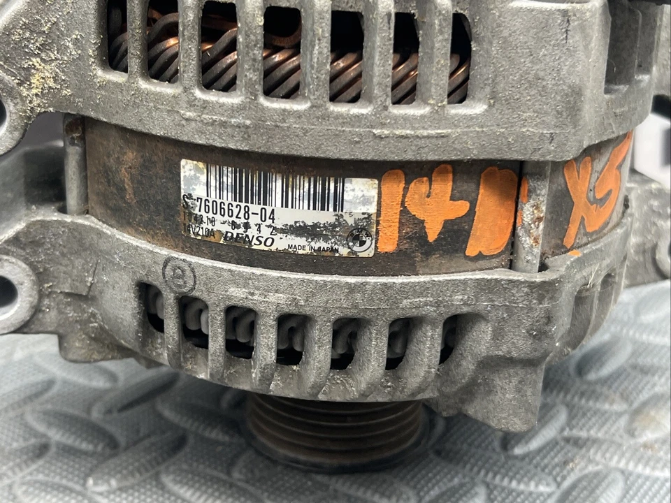 OEM 2014-2018 BMW X5 X5M F85 F15 ALTERNATOR 210A 7606628 - Image 2 of 4