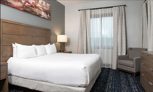 Wyndham Glacier Canyon, Wisconsin Dells, May 11th-14th, 2BDR President Sleeps 6 - Picture 2 of 13