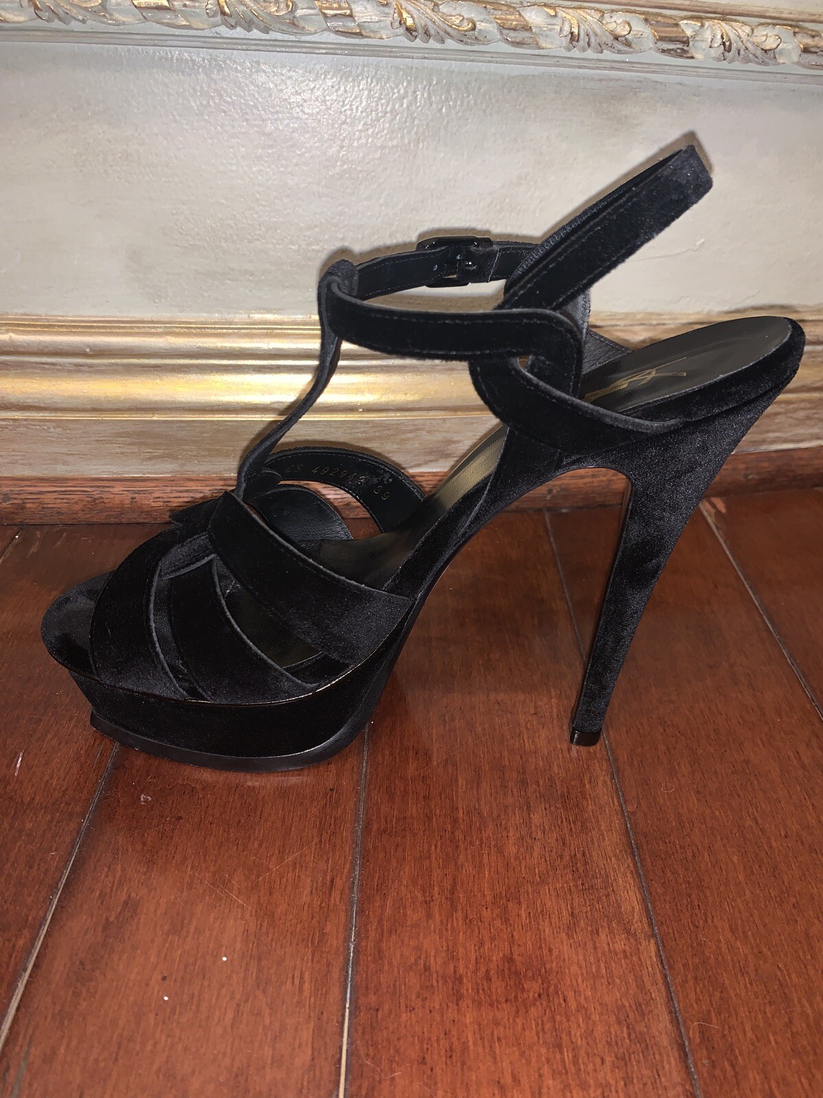 Nuovo! Splendido sandalo omaggio YSL Saint Laurent in velluto nero tacco circa 5 5 pollici