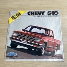 1982 Chevy Chevrolet S-10 Truck Sales Brochure Tahoe Durango Sport