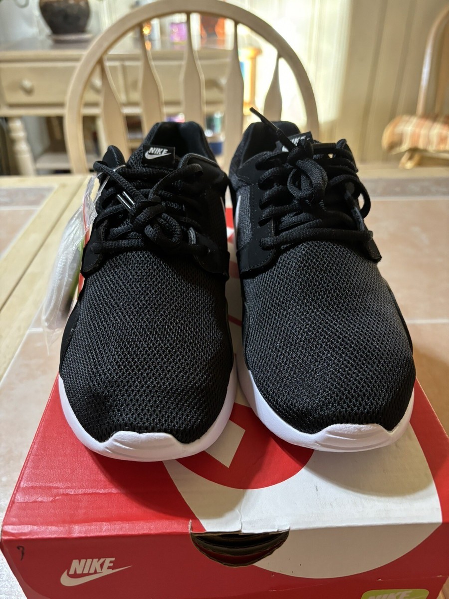 NIKE - akashi NIKE “KAISHI” MENS BLACK & WHITE LOW TOP SNEAKERS/SIZE 7.5/BRAND