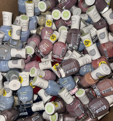 Lot of 100 Sally Hansen Nail Polish, Wholesale   Multi-Color - NEW!
