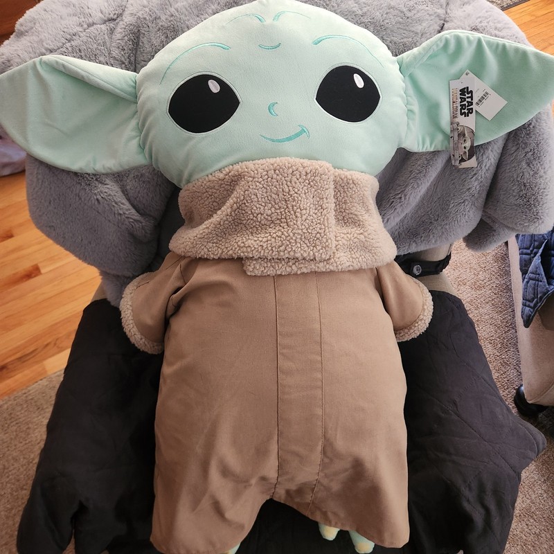 NWT GIANT 3ft Grogu Baby Yoda Character Pillow Disney Star Wars Mandalorian 