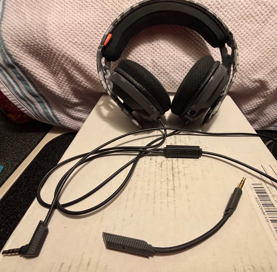 Plantronics RIG 400 - Camo - Headsets - Image 3 of 4