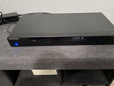 Samsung DVD-1080P8 DVD HDMI Player With AV Cables And Remote - Tested  Works