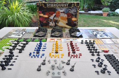 Starquest MB-Basisspiel-100% Vollständig-Unbemalt-Nichts geklebt -Tolles Spiel !