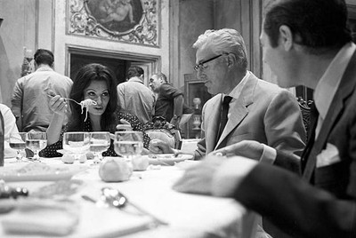 Vittorio De Sica Marcello Mastroianni and Sophia Loren having dinn- Old Photo