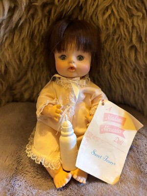 Entzückende kleine Madame Alexander Sweet Tears Puppe - brünett, amerikanische Puppe