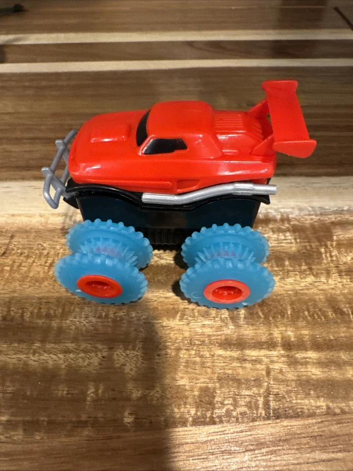 Trucks Trix Trux Monster Trucks that Flip, Climb, & Zip-Line ages 3+ - Image 4 of 4
