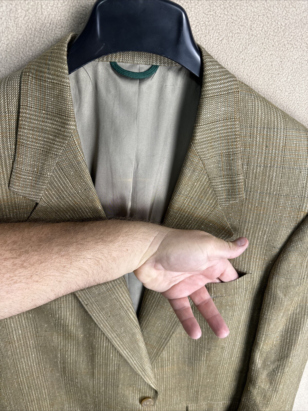 Picture 3 of 13