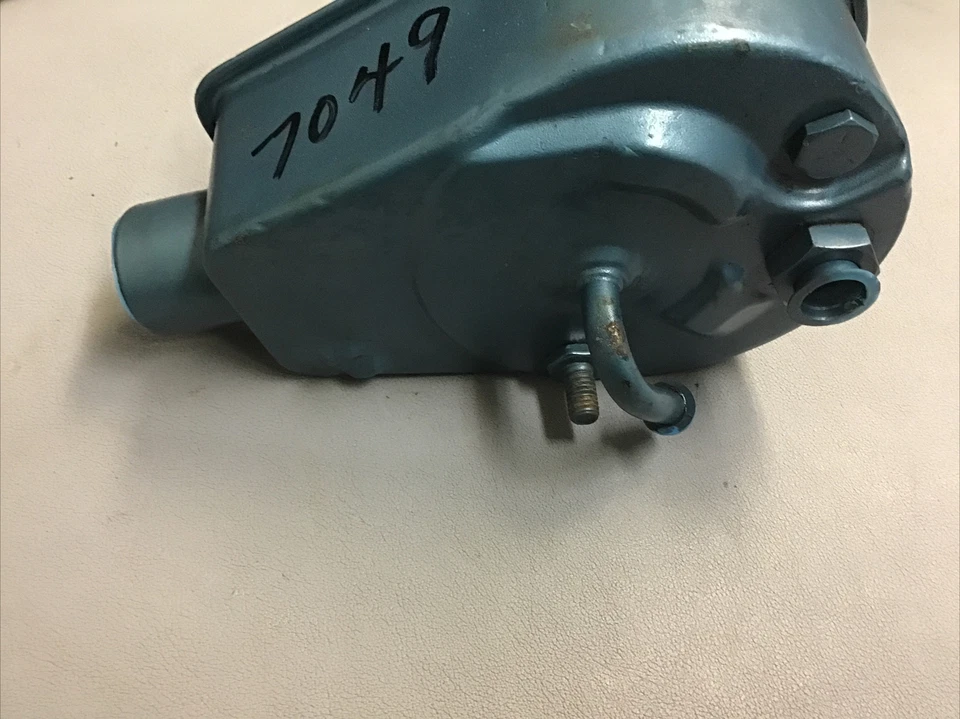 Bomba de dirección asistida Reman 7049 para Ford Econoline 1975-79 y Thunderbird (B386) Foto 3 de 4